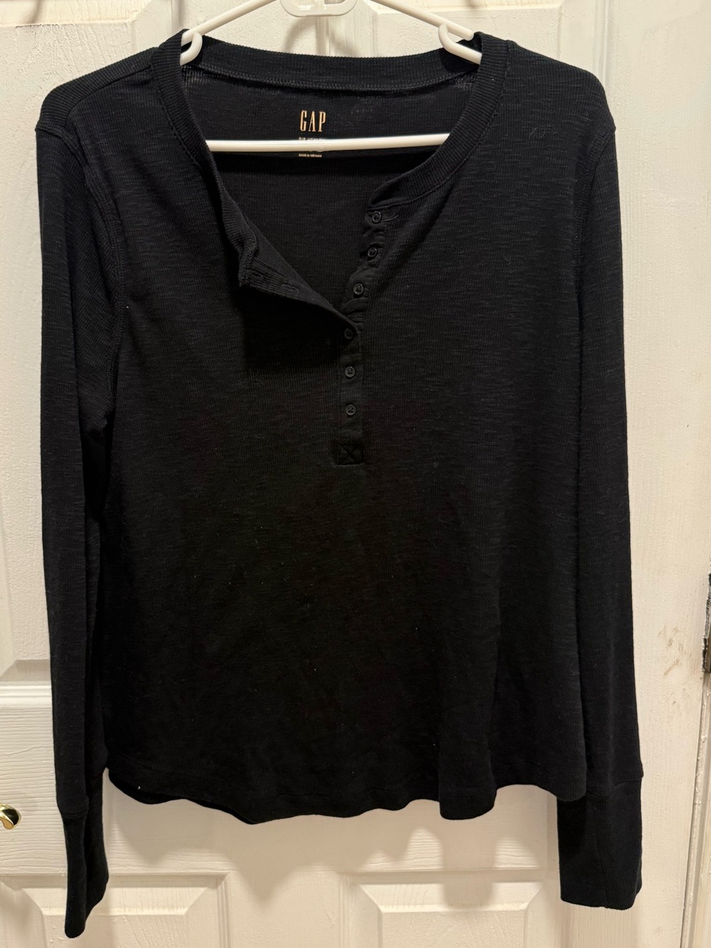 GAP Black Long-Sleeve Henley Shirt